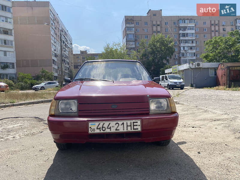 Лифтбек ЗАЗ 1103 Славута 2003 в Запорожье