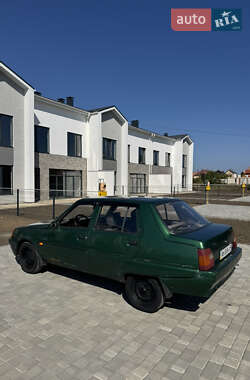 Лифтбек ЗАЗ 1103 Славута 2003 в 