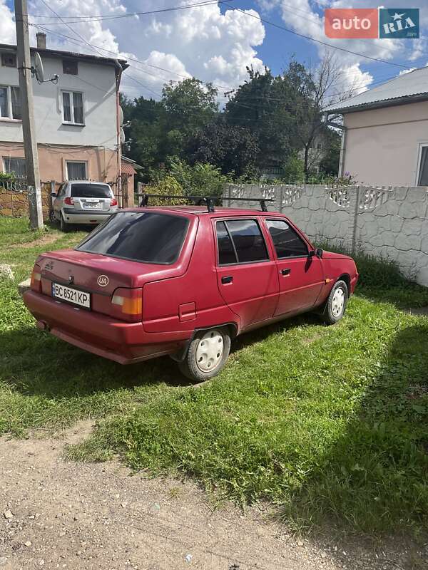 Ліфтбек ЗАЗ 1103 Славута 2003 в Бориславі фото 3 Ліфтбек ЗАЗ 1103 Славута 2003 в Бориславі