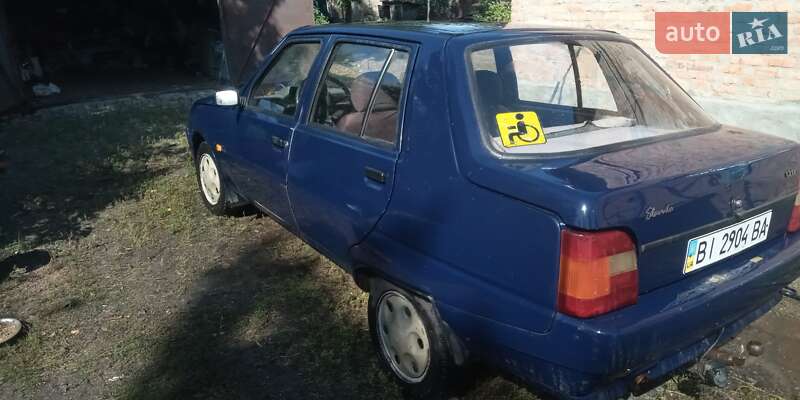 Лифтбек ЗАЗ 1103 Славута 2008 в Устивице