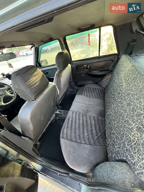 Ліфтбек ЗАЗ 1103 Славута 2004 в Одесі фото 8 Ліфтбек ЗАЗ 1103 Славута 2004 в Одесі