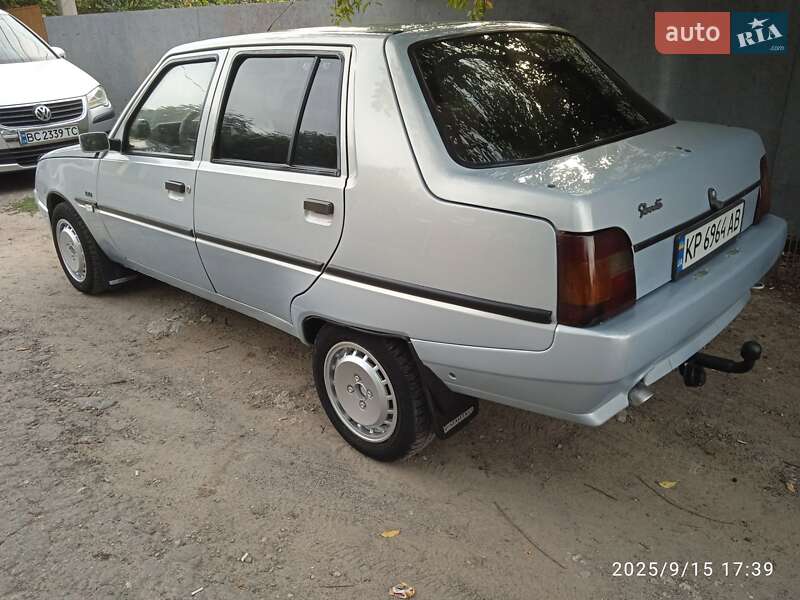 ЗАЗ 1103 Славута 2004