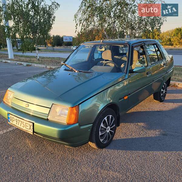 Лифтбек ЗАЗ 1103 Славута 2005 в 