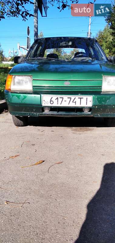 Лифтбек ЗАЗ 1103 Славута 2003 в 