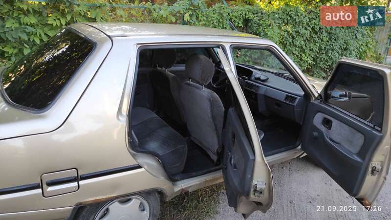 Ліфтбек ЗАЗ 1103 Славута 2003 в Вінниці