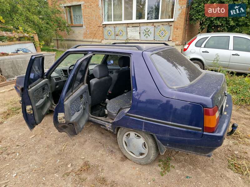 Ліфтбек ЗАЗ 1103 Славута 2005 в Полтаві