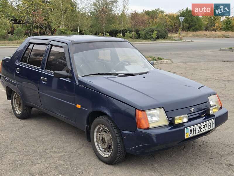 Лифтбек ЗАЗ 1103 Славута 2007 в 