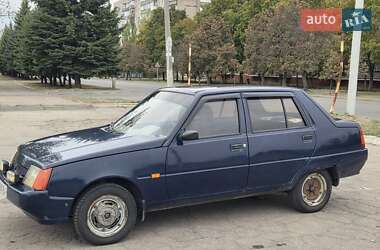 Лифтбек ЗАЗ 1103 Славута 2007 в 