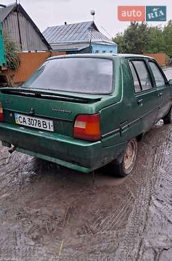 Лифтбек ЗАЗ 1103 Славута 2003 в 