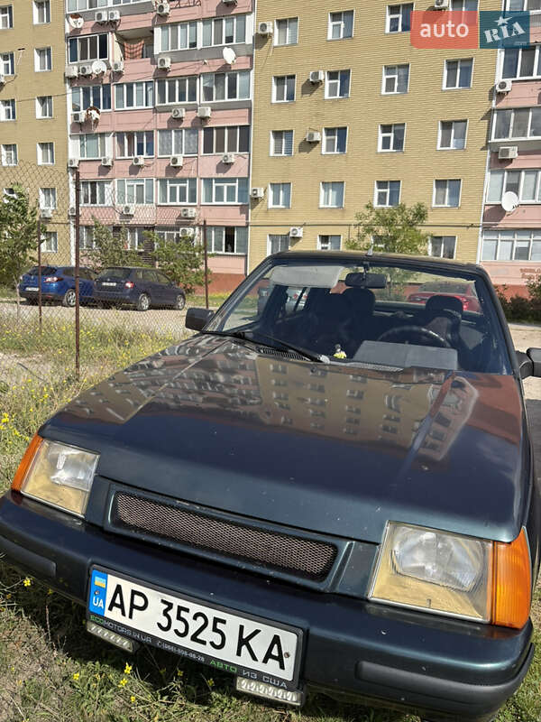 Лифтбек ЗАЗ 1103 Славута 2004 в Запорожье