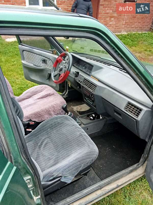 Лифтбек ЗАЗ 1103 Славута 2002 в Калиновке фото 6 Лифтбек ЗАЗ 1103 Славута 2002 в Калиновке