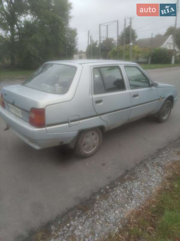 Лифтбек ЗАЗ 1103 Славута 2004 в Хмельнике