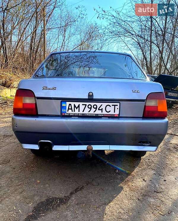 Лифтбек ЗАЗ 1103 Славута 2006 в Житомире