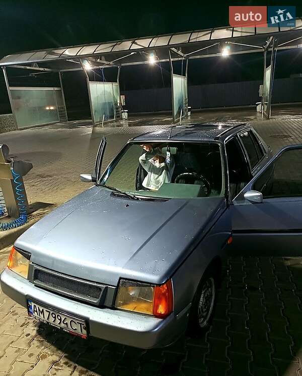 Лифтбек ЗАЗ 1103 Славута 2006 в Житомире