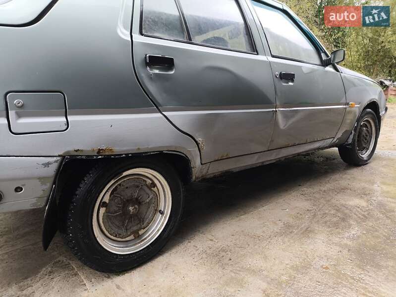 Ліфтбек ЗАЗ 1103 Славута 2005 в Хмельницькому фото 2 Ліфтбек ЗАЗ 1103 Славута 2005 в Хмельницькому