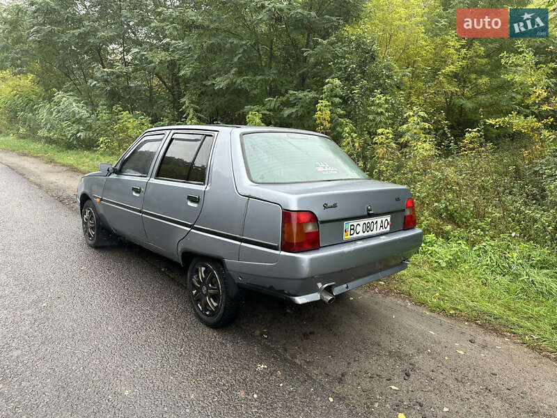 Ліфтбек ЗАЗ 1103 Славута 2006 в Володимирі