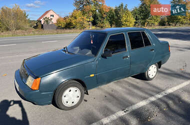 Лифтбек ЗАЗ 1103 Славута 2005 в 