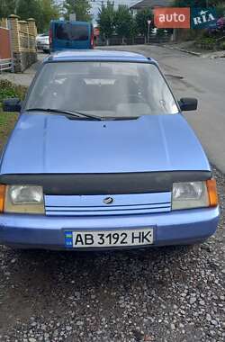 Лифтбек ЗАЗ 1103 Славута 2010 в 