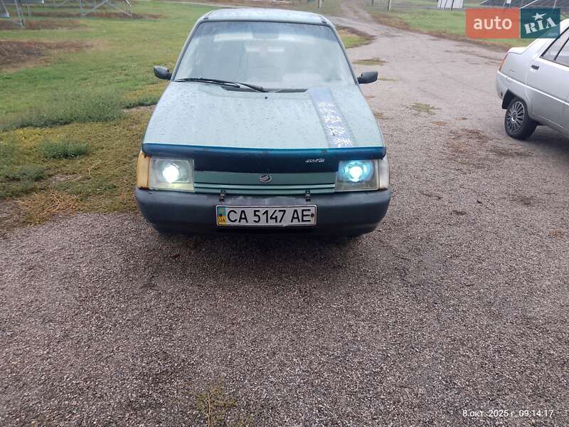 Лифтбек ЗАЗ 1103 Славута 2005 в Белозерье фото 5 Лифтбек ЗАЗ 1103 Славута 2005 в Белозерье
