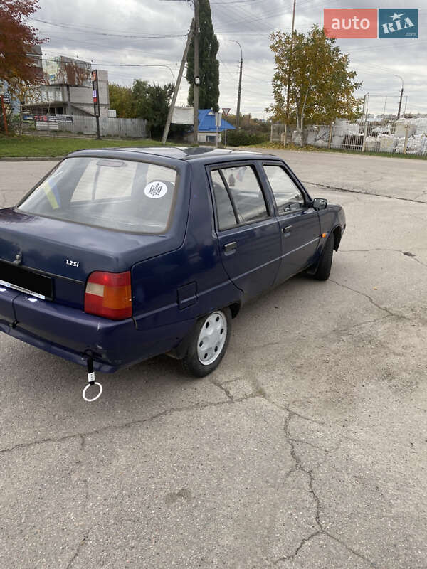 Ліфтбек ЗАЗ 1103 Славута 2007 в Білій Церкві фото 3 Ліфтбек ЗАЗ 1103 Славута 2007 в Білій Церкві