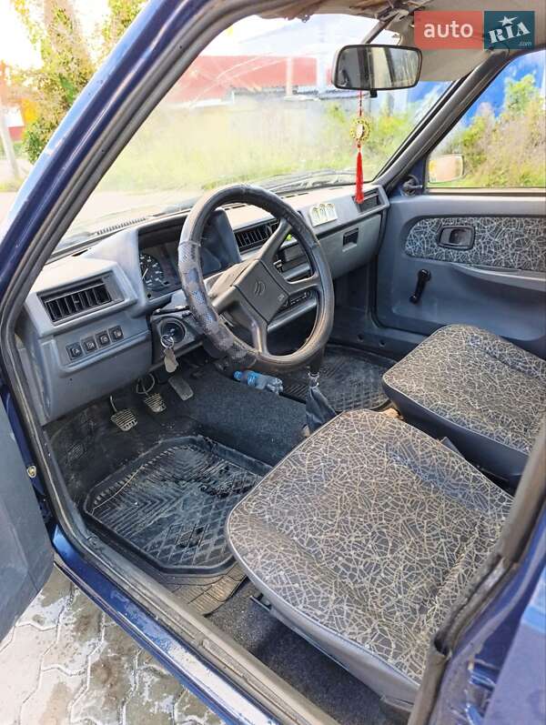 Ліфтбек ЗАЗ 1103 Славута 2005 в Чернівцях фото 4 Ліфтбек ЗАЗ 1103 Славута 2005 в Чернівцях