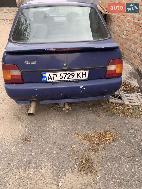 Лифтбек ЗАЗ 1103 Славута 2004 в Запорожье