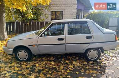 Лифтбек ЗАЗ 1103 Славута 2005 в 