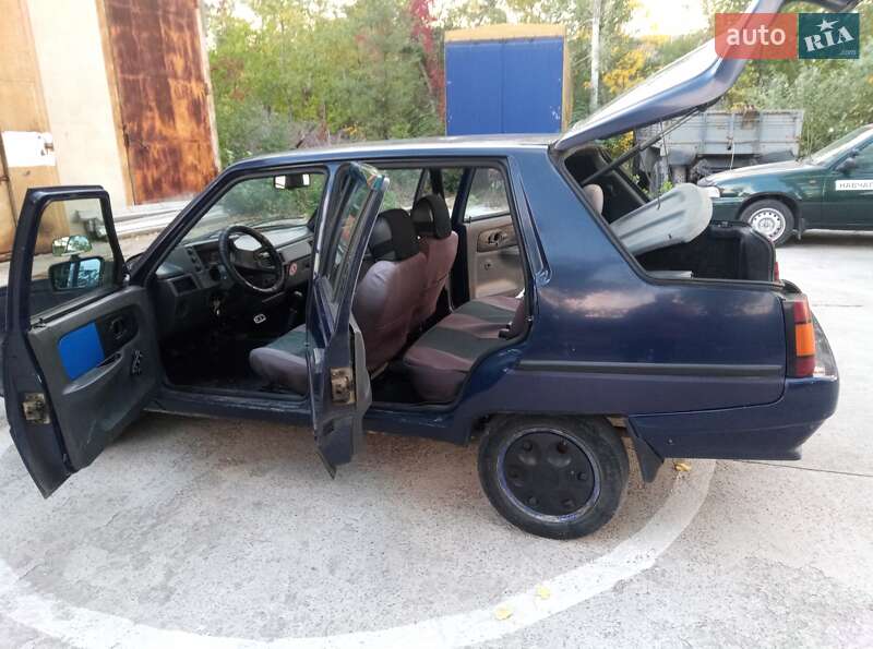 Ліфтбек ЗАЗ 1103 Славута 2006 в Запоріжжі