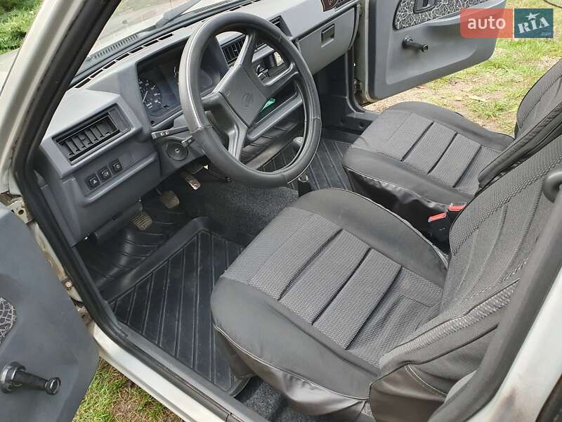 Лифтбек ЗАЗ 1103 Славута 2009 в Звенигородке