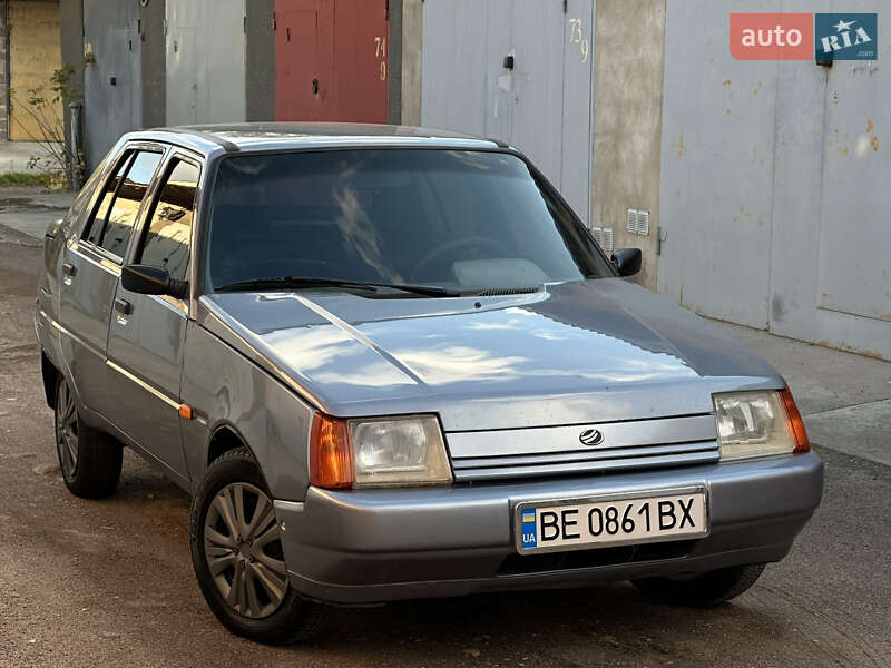 Лифтбек ЗАЗ 1103 Славута 2007 в 