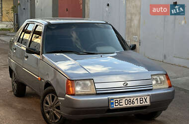 Лифтбек ЗАЗ 1103 Славута 2007 в 