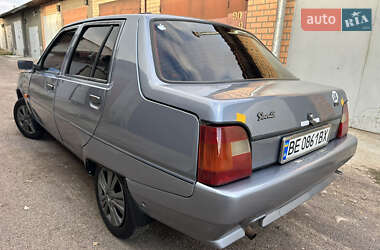Лифтбек ЗАЗ 1103 Славута 2007 в 