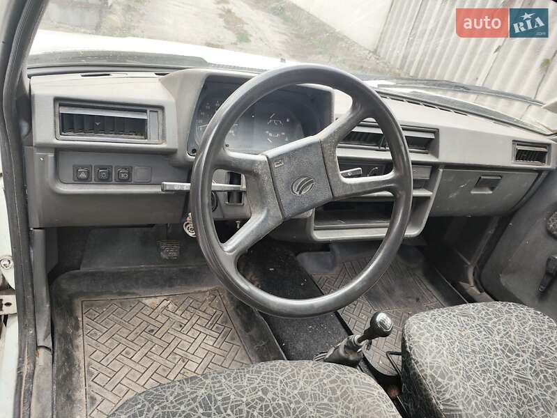 Лифтбек ЗАЗ 1103 Славута 2002 в Полтаве фото 3 Лифтбек ЗАЗ 1103 Славута 2002 в Полтаве