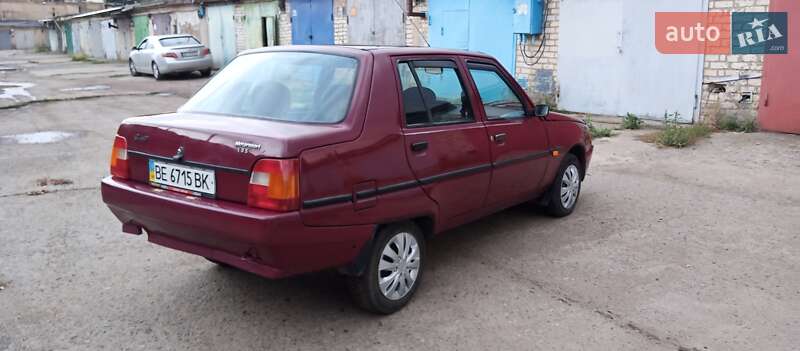 Лифтбек ЗАЗ 1103 Славута 2004 в Южноукраинске фото 7 Лифтбек ЗАЗ 1103 Славута 2004 в Южноукраинске