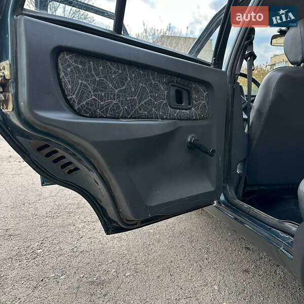 Ліфтбек ЗАЗ 1103 Славута 2005 в Хмельницькому фото 10 Ліфтбек ЗАЗ 1103 Славута 2005 в Хмельницькому