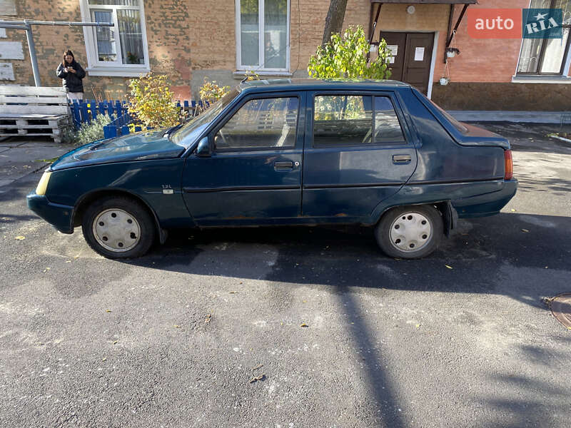 Лифтбек ЗАЗ 1103 Славута 2005 в Белой Церкви