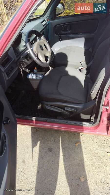 Ліфтбек ЗАЗ 1103 Славута 2003 в Кропивницькому фото 8 Ліфтбек ЗАЗ 1103 Славута 2003 в Кропивницькому