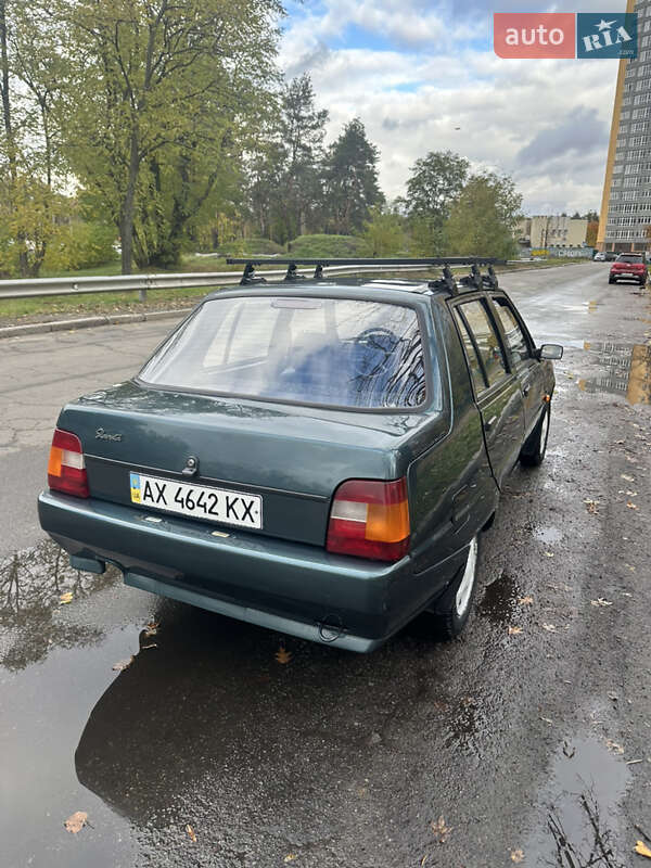 Лифтбек ЗАЗ 1103 Славута 2004 в Киеве фото 6 Лифтбек ЗАЗ 1103 Славута 2004 в Киеве