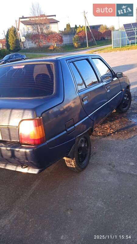 Лифтбек ЗАЗ 1103 Славута 2005 в Костополе фото 6 Лифтбек ЗАЗ 1103 Славута 2005 в Костополе