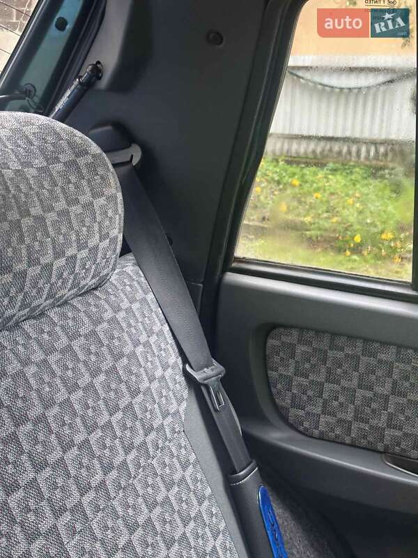 Лифтбек ЗАЗ 1103 Славута 2003 в Александрие