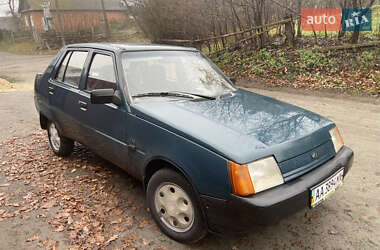 Ліфтбек ЗАЗ 1103 Славута 2004 в Іванкові