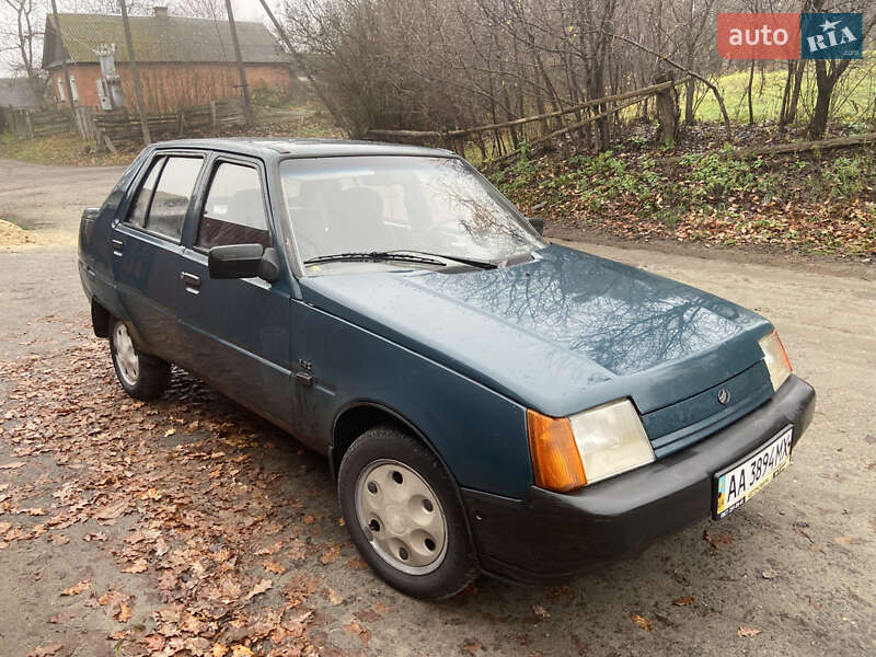 ЗАЗ 1103 Славута 2004