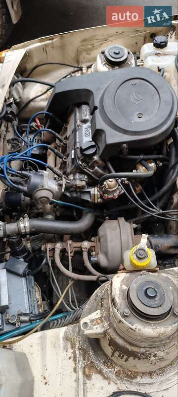 Лифтбек ЗАЗ 1103 Славута 2003 в Киеве