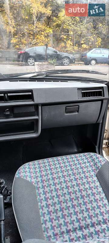 Лифтбек ЗАЗ 1103 Славута 2003 в Киеве