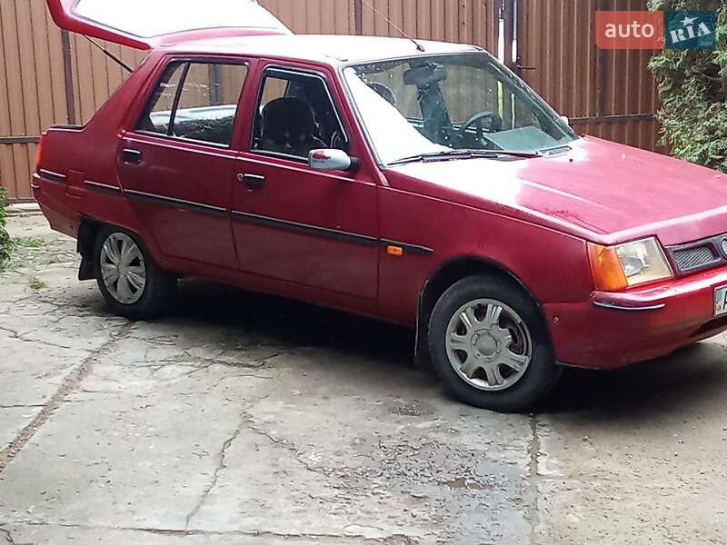 Ліфтбек ЗАЗ 1103 Славута 2003 в Снятині