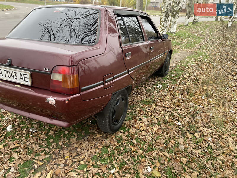 Ліфтбек ЗАЗ 1103 Славута 2006 в Черкасах фото 8 Ліфтбек ЗАЗ 1103 Славута 2006 в Черкасах