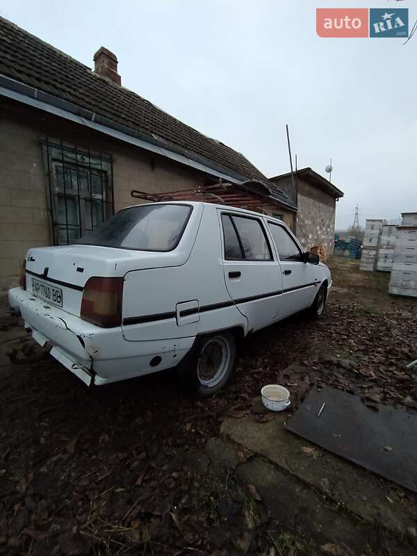 Лифтбек ЗАЗ 1103 Славута 2002 в Варваровке фото 2 Лифтбек ЗАЗ 1103 Славута 2002 в Варваровке