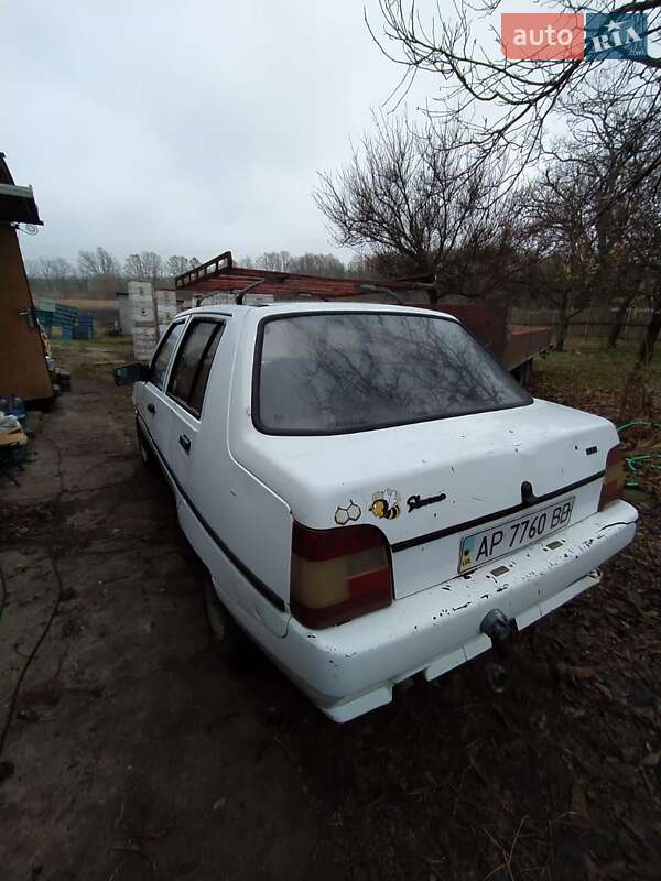 Лифтбек ЗАЗ 1103 Славута 2002 в Варваровке фото 6 Лифтбек ЗАЗ 1103 Славута 2002 в Варваровке