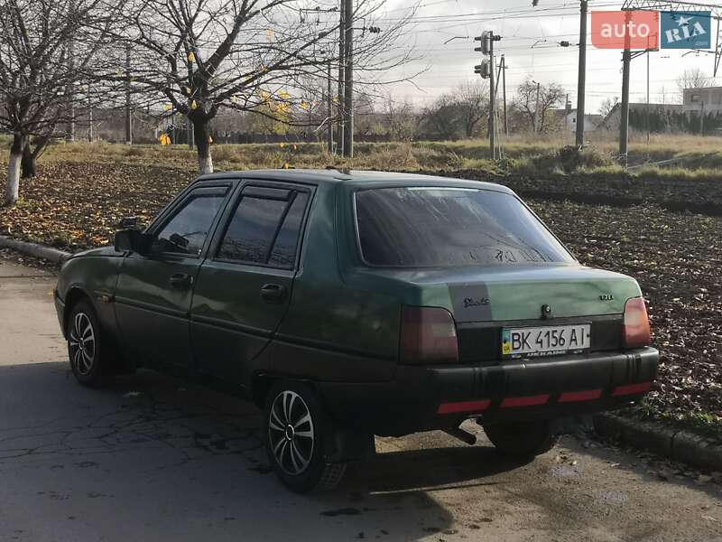 Ліфтбек ЗАЗ 1103 Славута 2007 в Здолбуніві фото 4 Ліфтбек ЗАЗ 1103 Славута 2007 в Здолбуніві