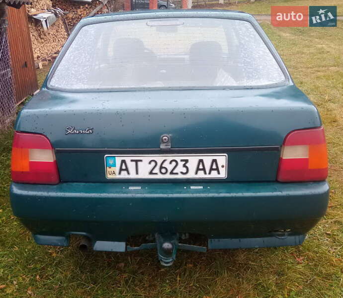 Лифтбек ЗАЗ 1103 Славута 2004 в Яблунице